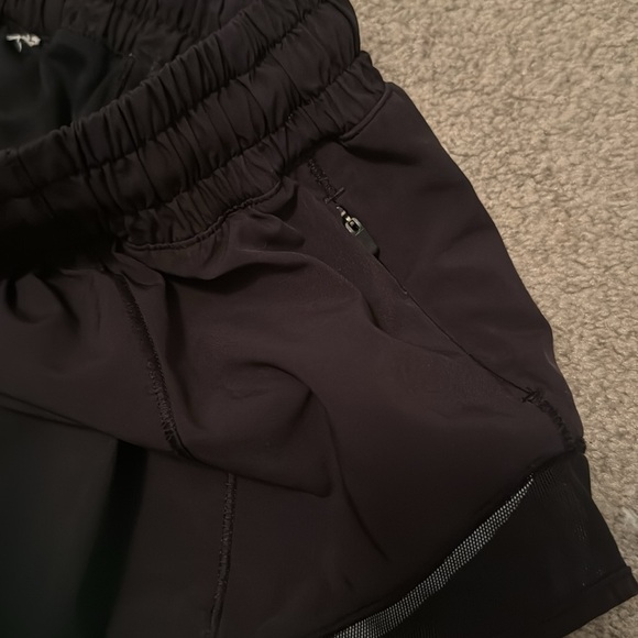 Lululemon shorts - Picture 4 of 6